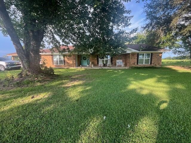 Property Photo:  4217 Highway 486  LA 71411 