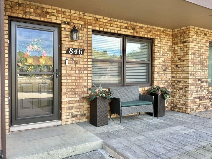 Property Photo:  846 Jordan Circle  IN 46375 