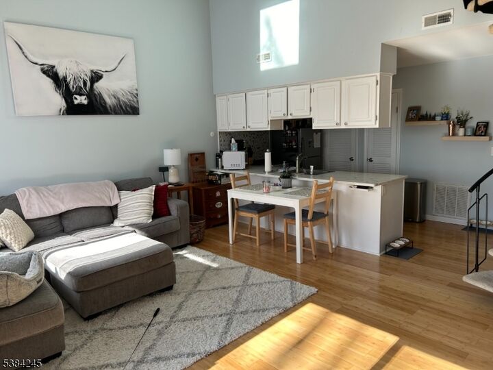 Property Photo:  2 Davos Dr Unit 8  NJ 07462