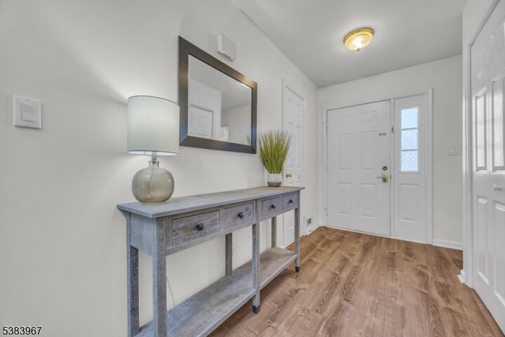 Property Photo: 121 Hampton Ct NJ 08873