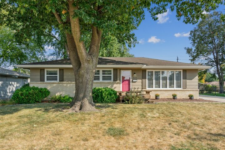 310 SE 10th Street  Ankeny IA 50021 photo