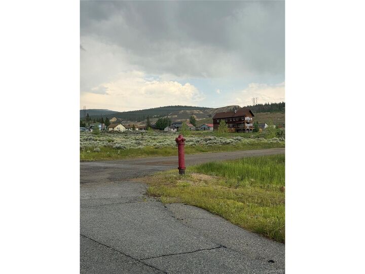 Property Photo:  619 E 8th St  CO 80461 