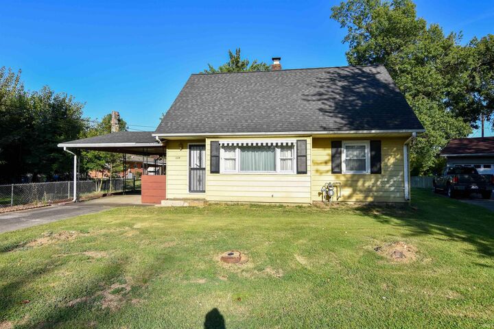 1114 S Englewood Avenue  Evansville IN 47714 photo