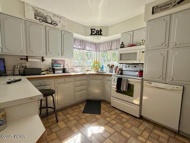 Property Photo: 11927 Hillcrest Dr Drive OH 43326