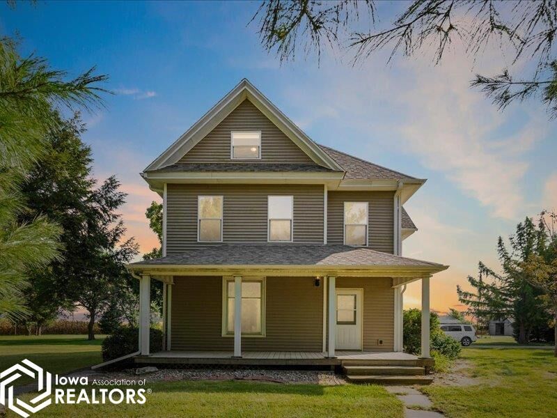 Property Photo:  15151 Washington Road  IA 52655