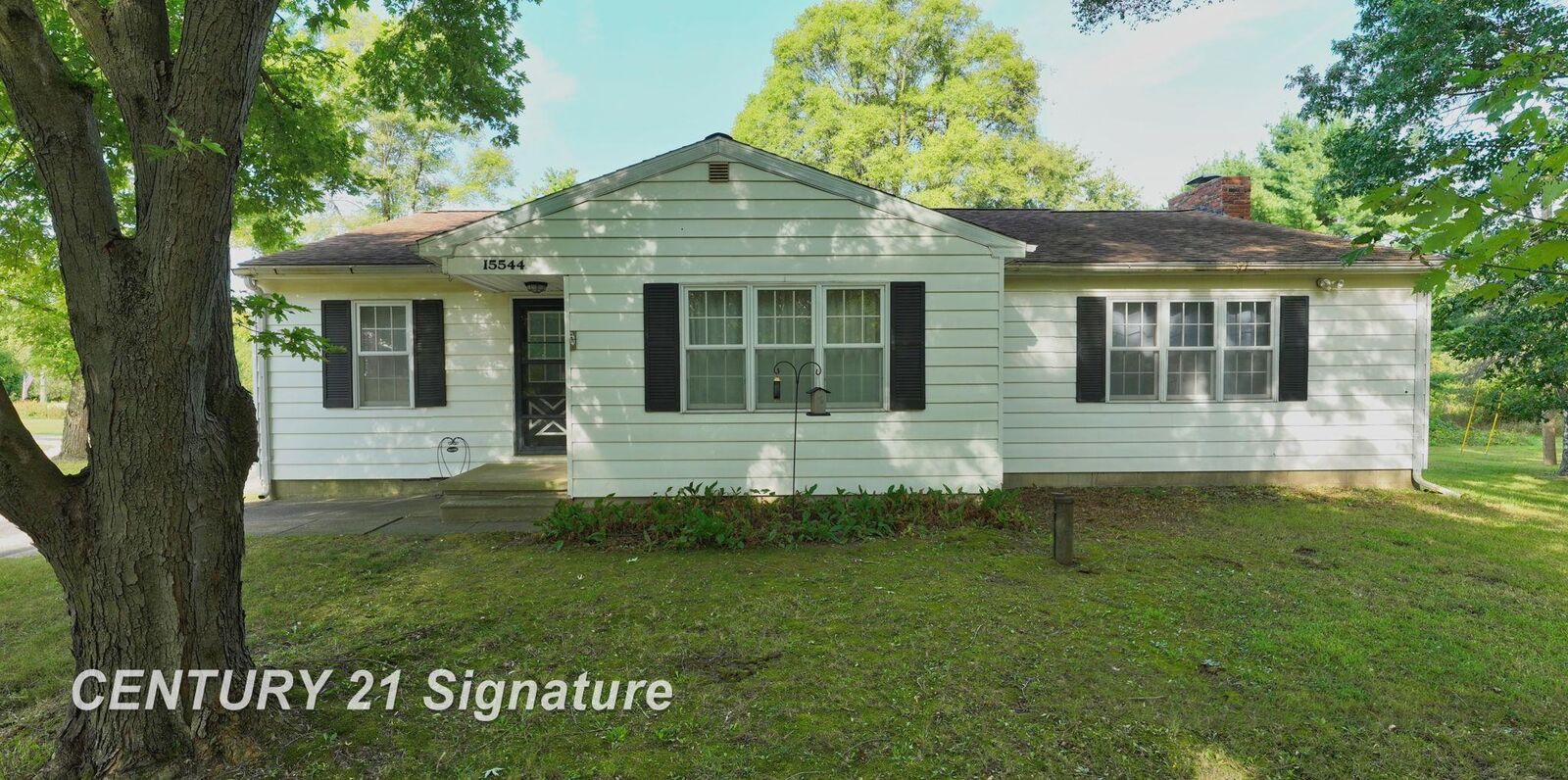 Property Photo: 15544 Falk Road MI 48442