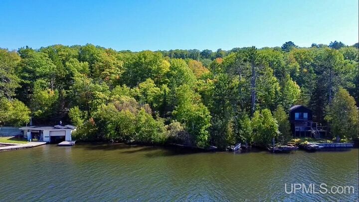 Property Photo:  52097 M-203 Highway  MI 49930 