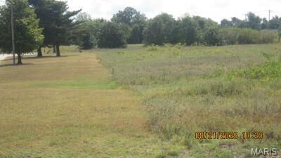 224 S Interstate Drive  Sikeston MO 63801 photo