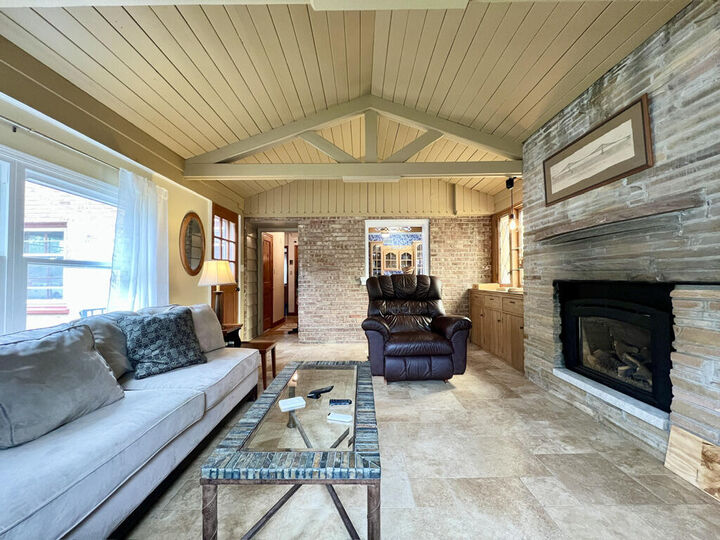 Property Photo:  8302 Currie Ave  WI 53213