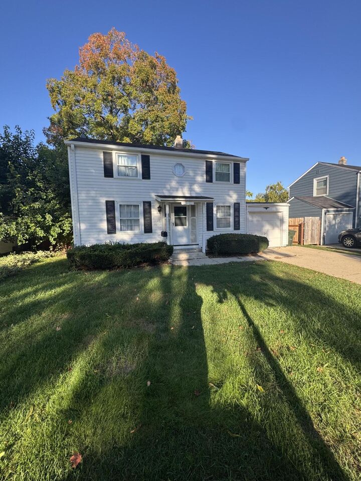 1127 S 103rd St  West Allis WI 53214 photo