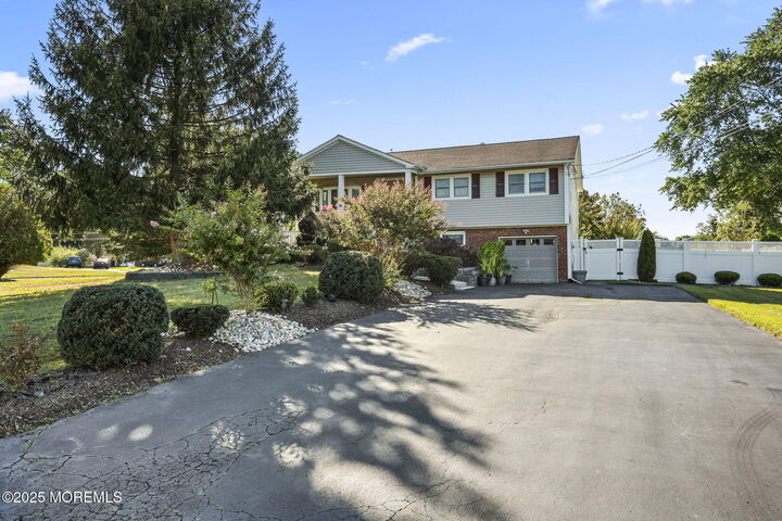 Property Photo:  10 Milton Avenue  NJ 07726 