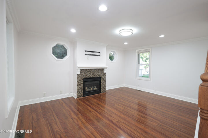 Property Photo:  165 Stevens Avenue  NJ 08831 