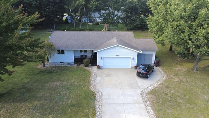 Property Photo: 3110 Meyers Drive MI 49442