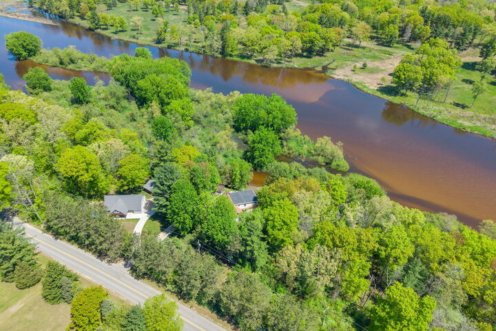 Property Photo:  12260 183rd Avenue  MI 49307 