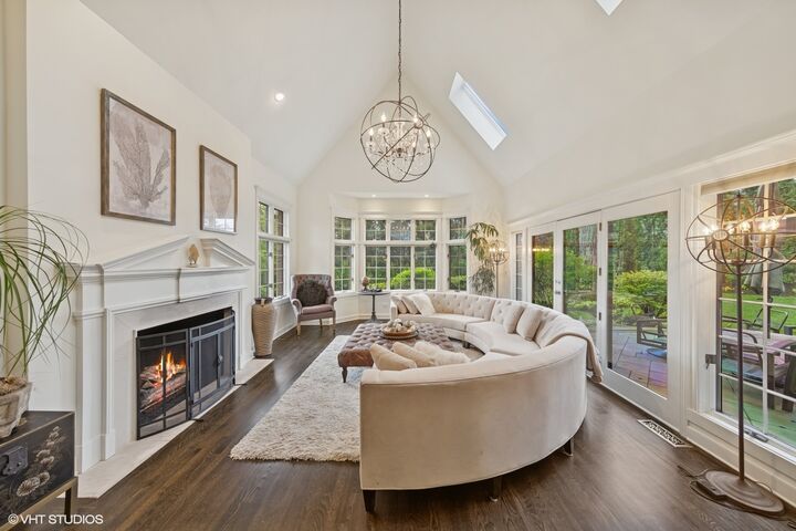 Property Photo: 440 Woodside Avenue IL 60521