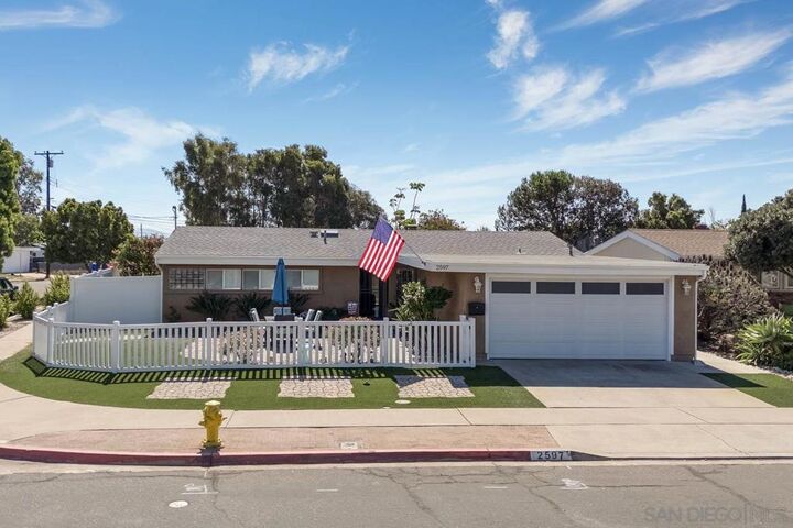 2597 Melbourne Dr  San Diego CA 92123 photo