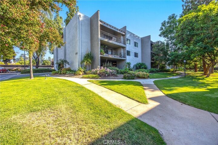 Property Photo:  242 E Fern Ave 208  CA 92373 