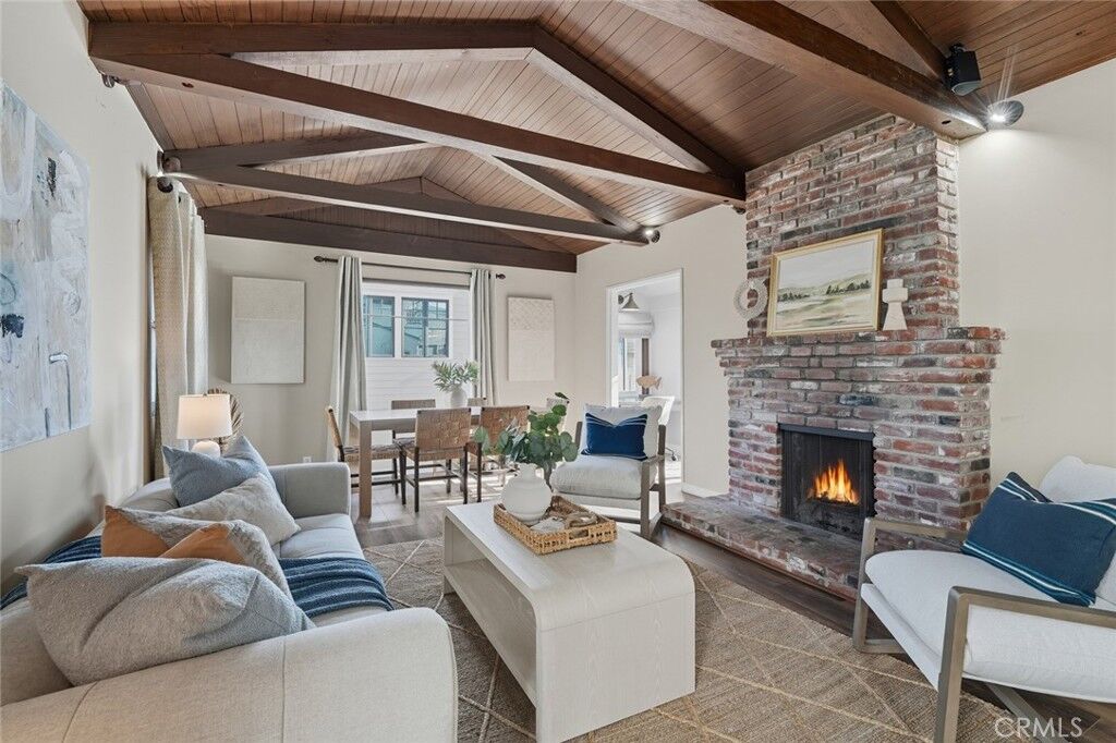 Property Photo:  315 Marine Place  CA 90266 