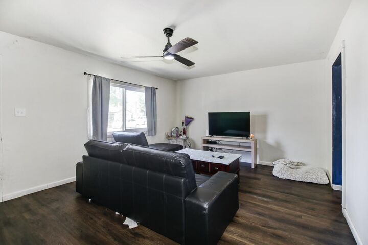 Property Photo:  5637 Vista Avenue  CA 95824 