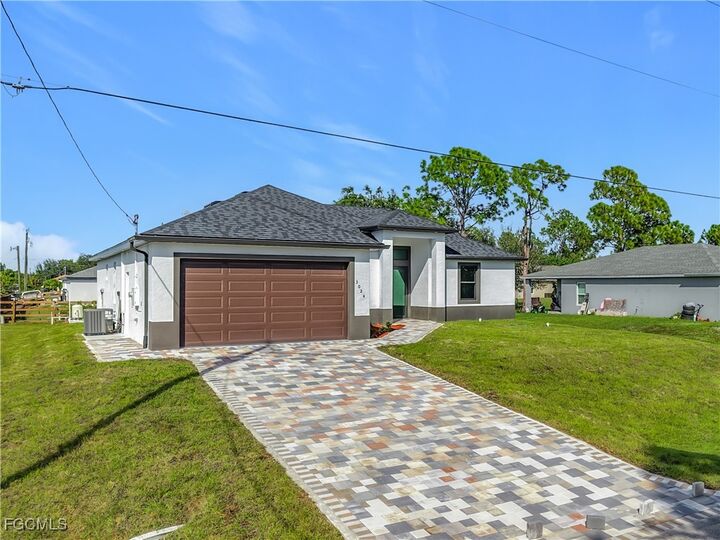 Property Photo:  3024 36th Street SW  FL 33976 