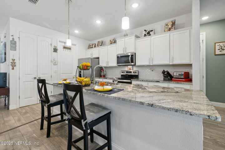 Property Photo:  6 Poince Place  FL 32164 