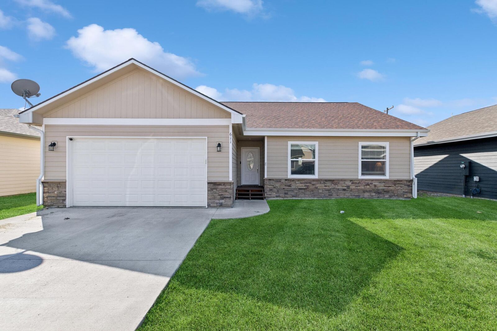 Property Photo:  611 Swan Mountain Village Drive  MT 59901 