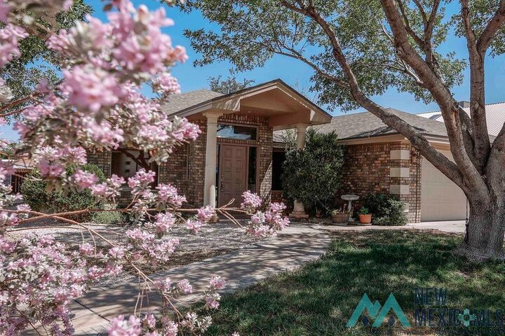 Property Photo:  612 Riviera Drive  NM 88220 