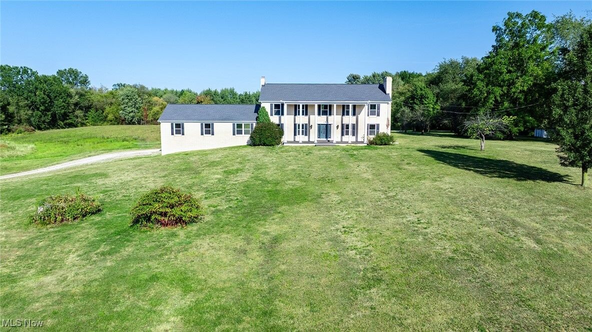 Property Photo:  2236 Hartville Road  OH 44260 