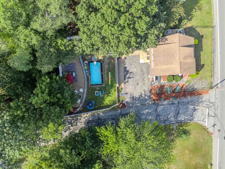 Property Photo:  33 Millville Street  NH 03079 