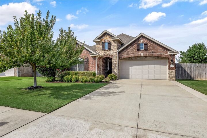 1424 S Hampton  Cave Springs AR 72718 photo