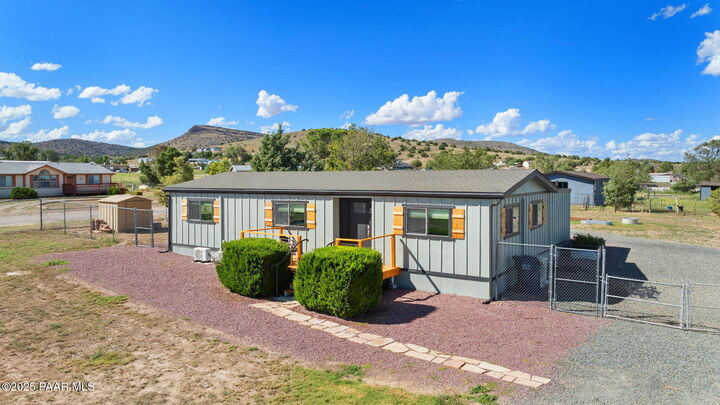 Property Photo: 2725 N Sioux Drive AZ 86323