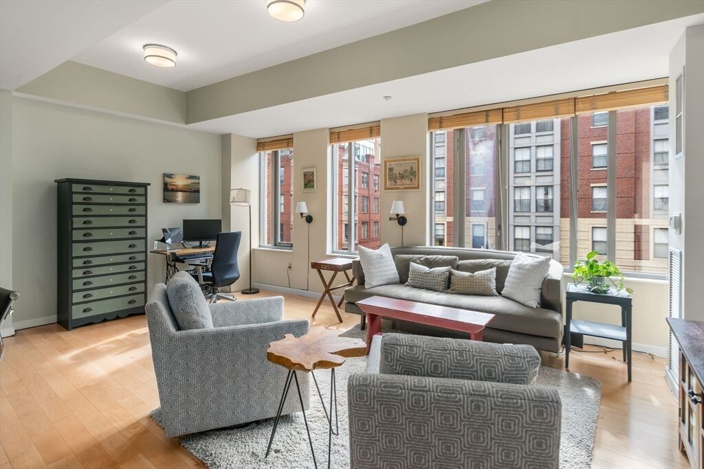 Property Photo:  1313 Washington St 310  MA 02118 