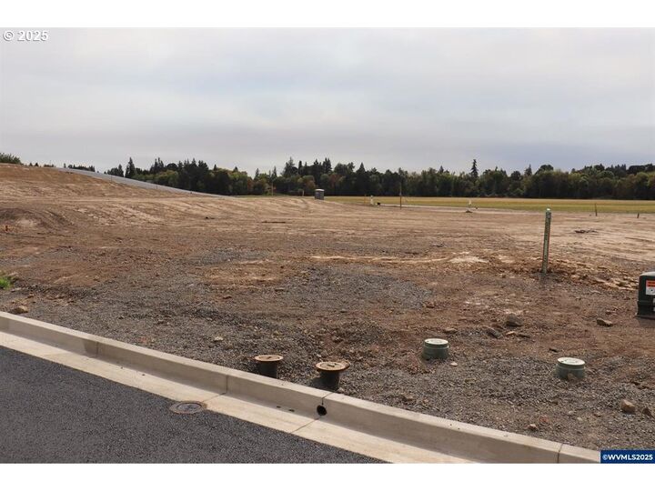 Property Photo: Lot 3 Block 6 OR 97111