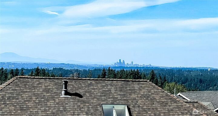 Property Photo: 16709 168th Terrace SE WA 98058