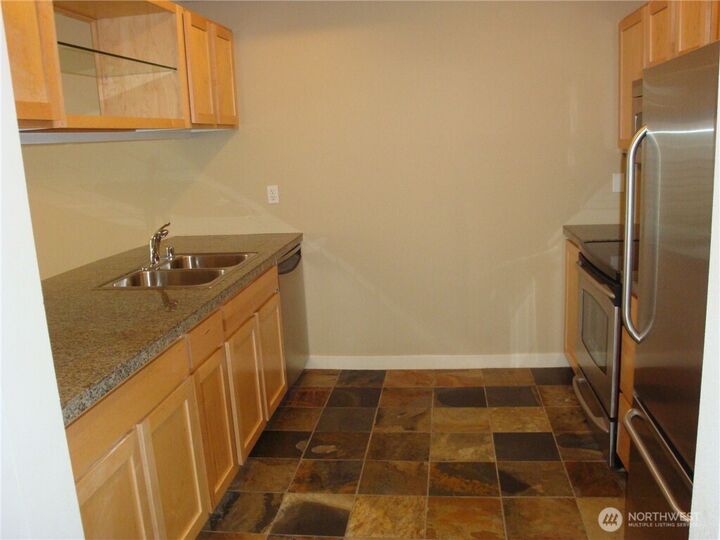 Property Photo: 300 110th Avenue NE 311 WA 98004