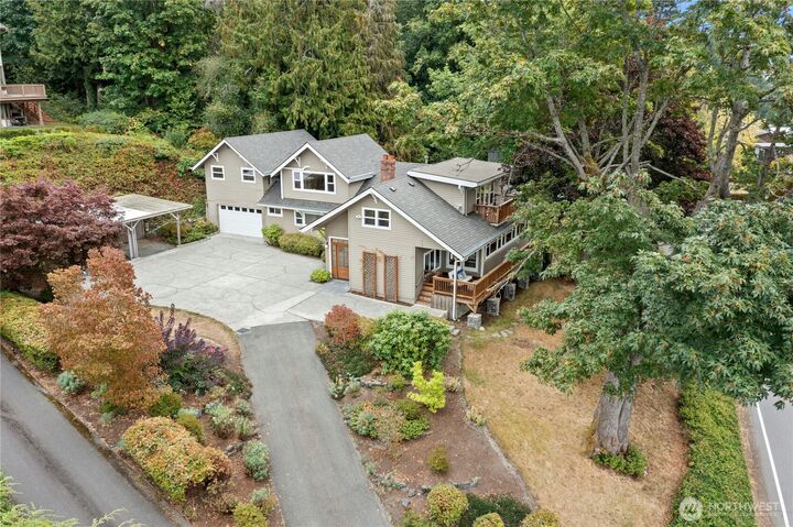 12506  Holmes Point Drive NE  Kirkland WA 98034 photo