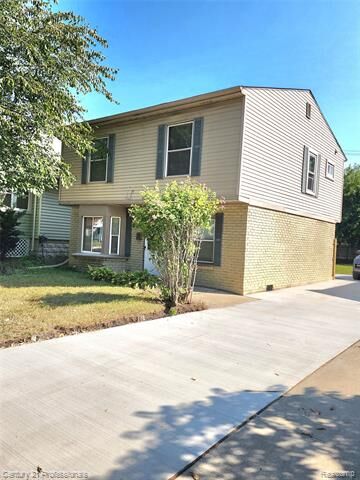 23060 Berdeno Avenue  Hazel Park MI 48030 photo