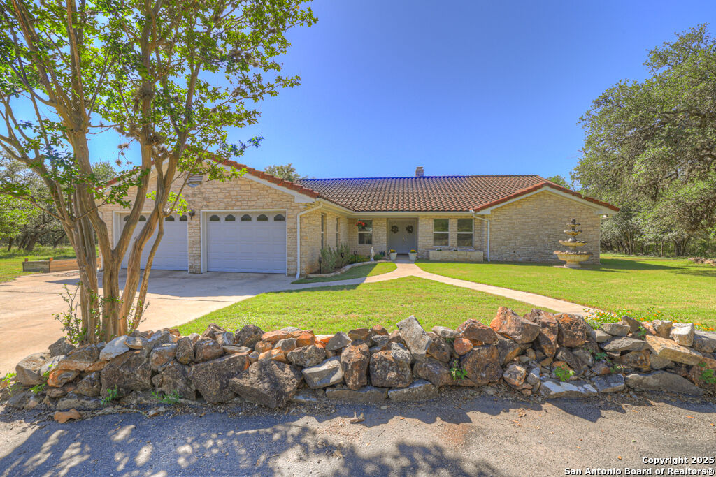 Property Photo:  830 Palomino Lane  TX 78666 