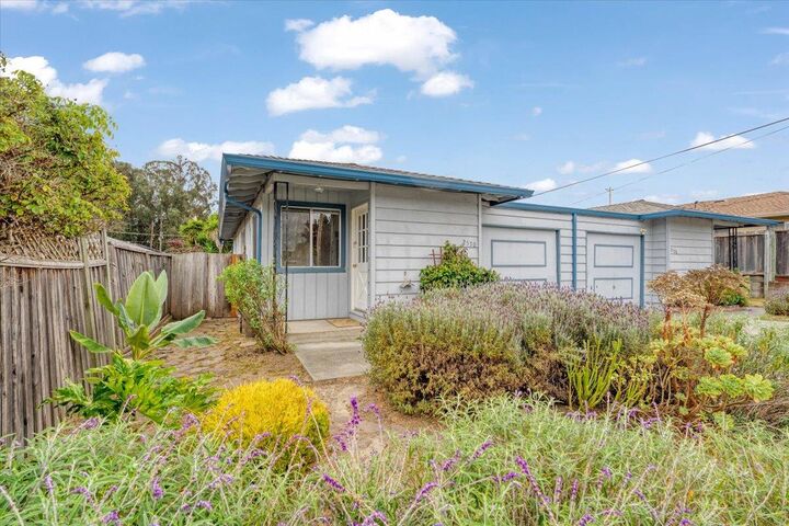 2520&2530 Capitola Road  Santa Cruz CA 95062 photo