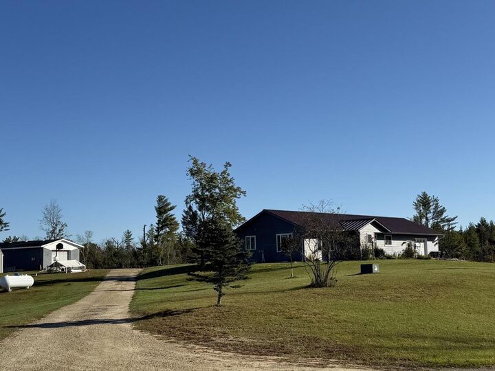 Property Photo:  33486 Driftwood Avenue  WI 54666 