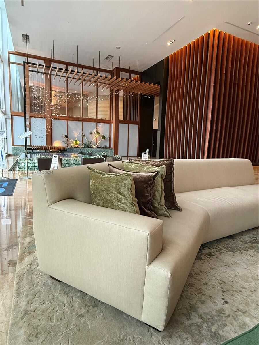 Property Photo:  50 Biscayne Blvd 711  FL 33132 