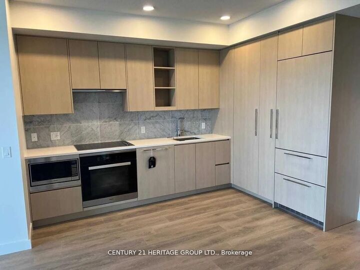 Photo de la propriété:  95 McMahon Drive 3308  ON M2K 0H2 