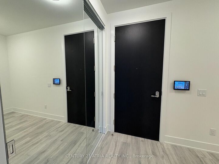 Property Photo:  259 The Kingsway N/A Mz06  ON M9A 3T6 