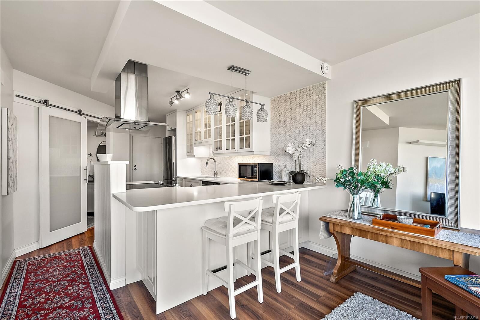 Property Photo: 620 Toronto St 1507 BC V8V 1P7