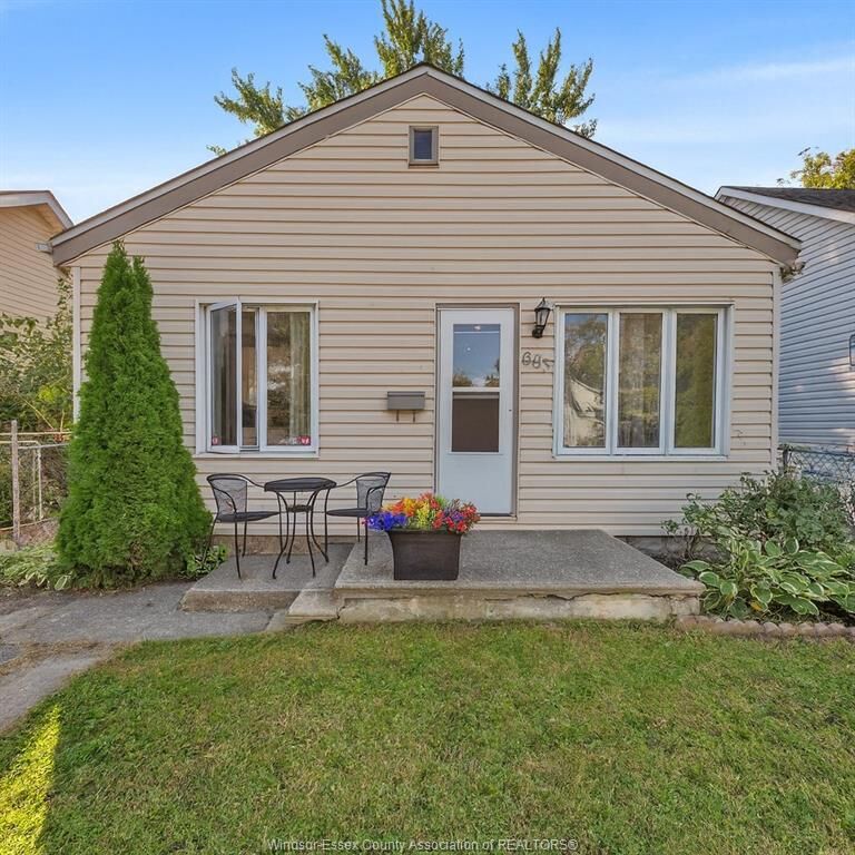 Property Photo:  683 Stanley  ON N8X 3B3 