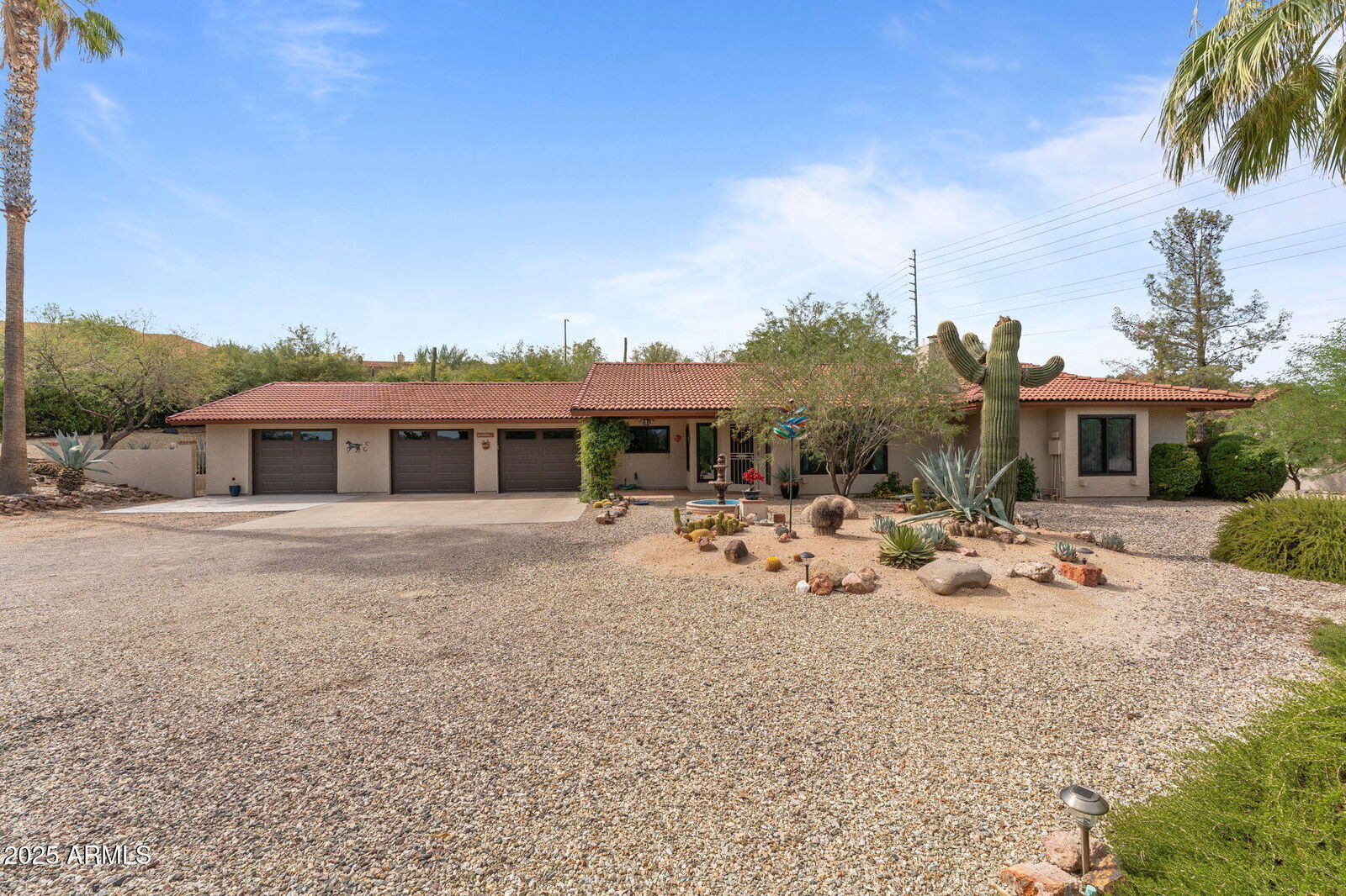 Property Photo:  775 W Santa Fe Drive  AZ 85390 