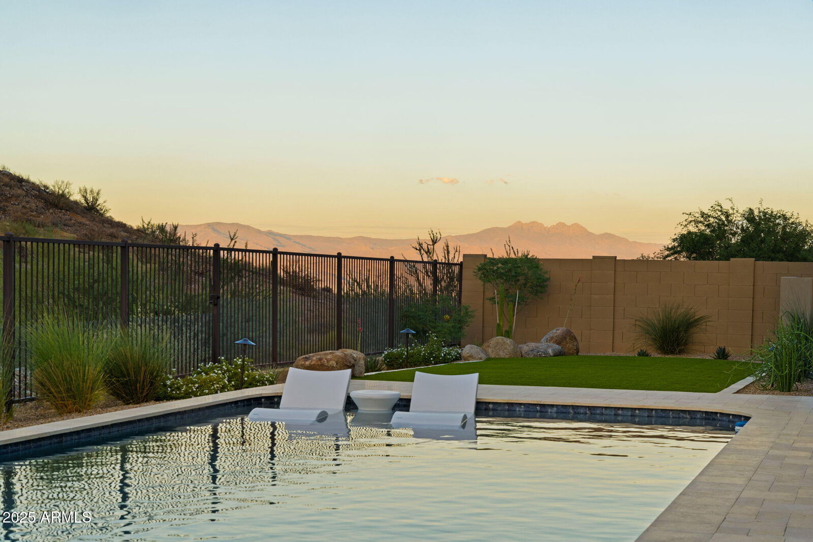 Property Photo: 13302 E Ranch Gate Road AZ 85255