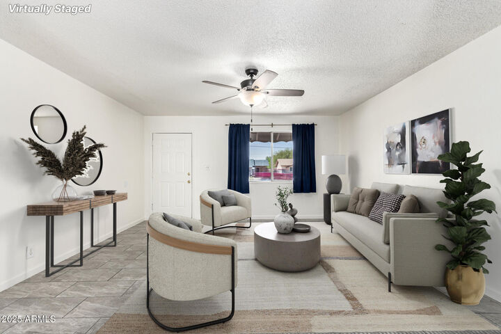 Property Photo: 1711 S Hardy Drive AZ 85281