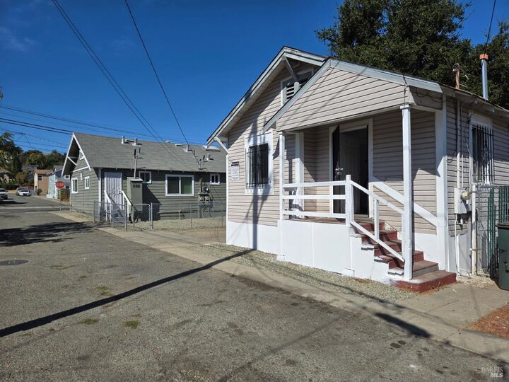 Property Photo:  1920 1922 Marin Street  CA 94590 