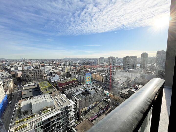 Property Photo: 108 W Cordova Street 2102 BC V6B 0G5